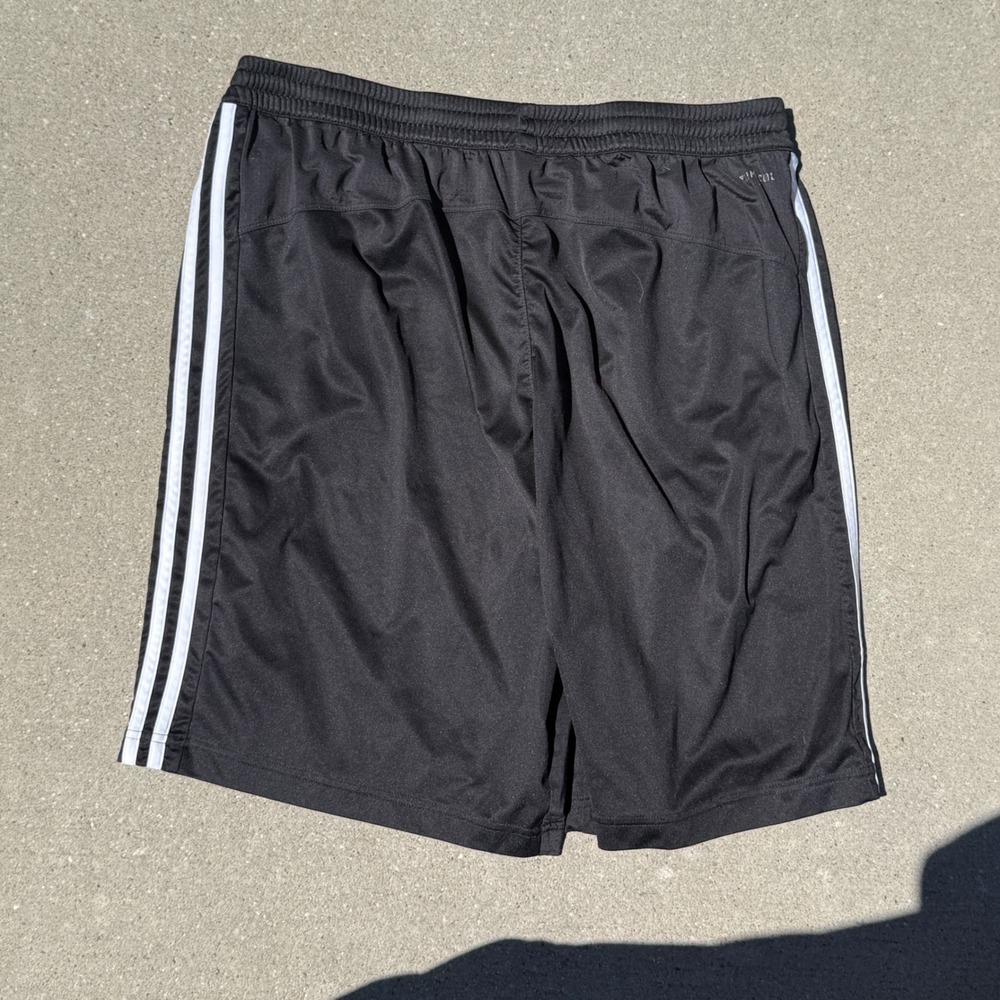 Adidas Athletic Shorts Mens XL Black Excellent Climacool 3-Stripe Gym Training - Picture 3 of 5